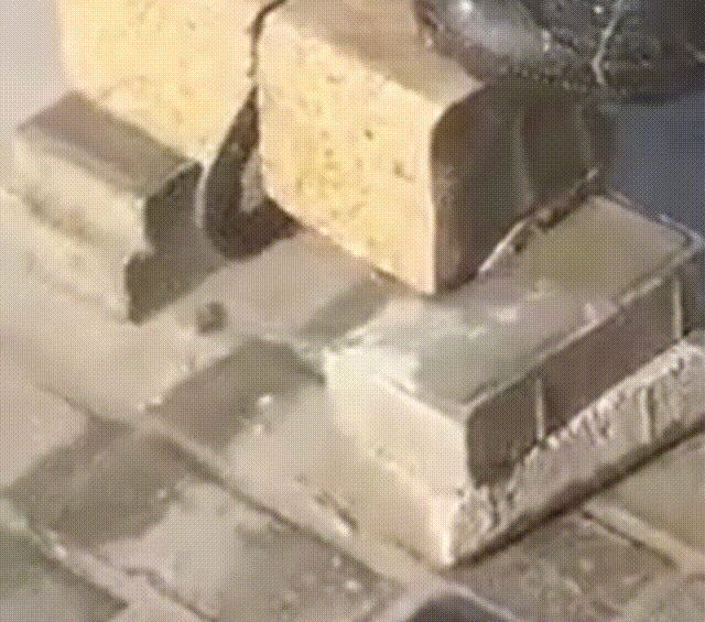 1722997082371960.gif